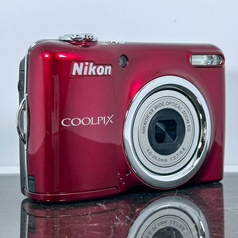 Nikon COOLPIX L23 レッド 1010万画素 28mm広角 光学5倍ズーム 単3電池