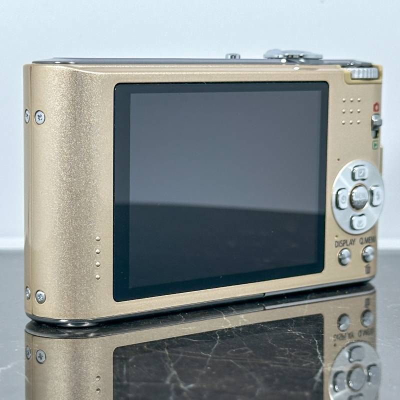 美品】Panasonic LUMIX DMC-FX66 ゴールド 1410万画素 25mm広角 LEICA