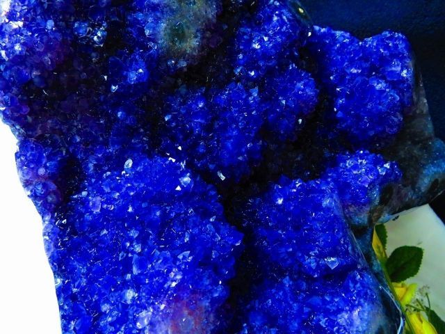  超濃い 超迫力 ウルグアイ産 天然水晶 アメジストクラスター 超巨大7 08 kg 台付き 〇tr 14352 オーナメント ラッピング 包装