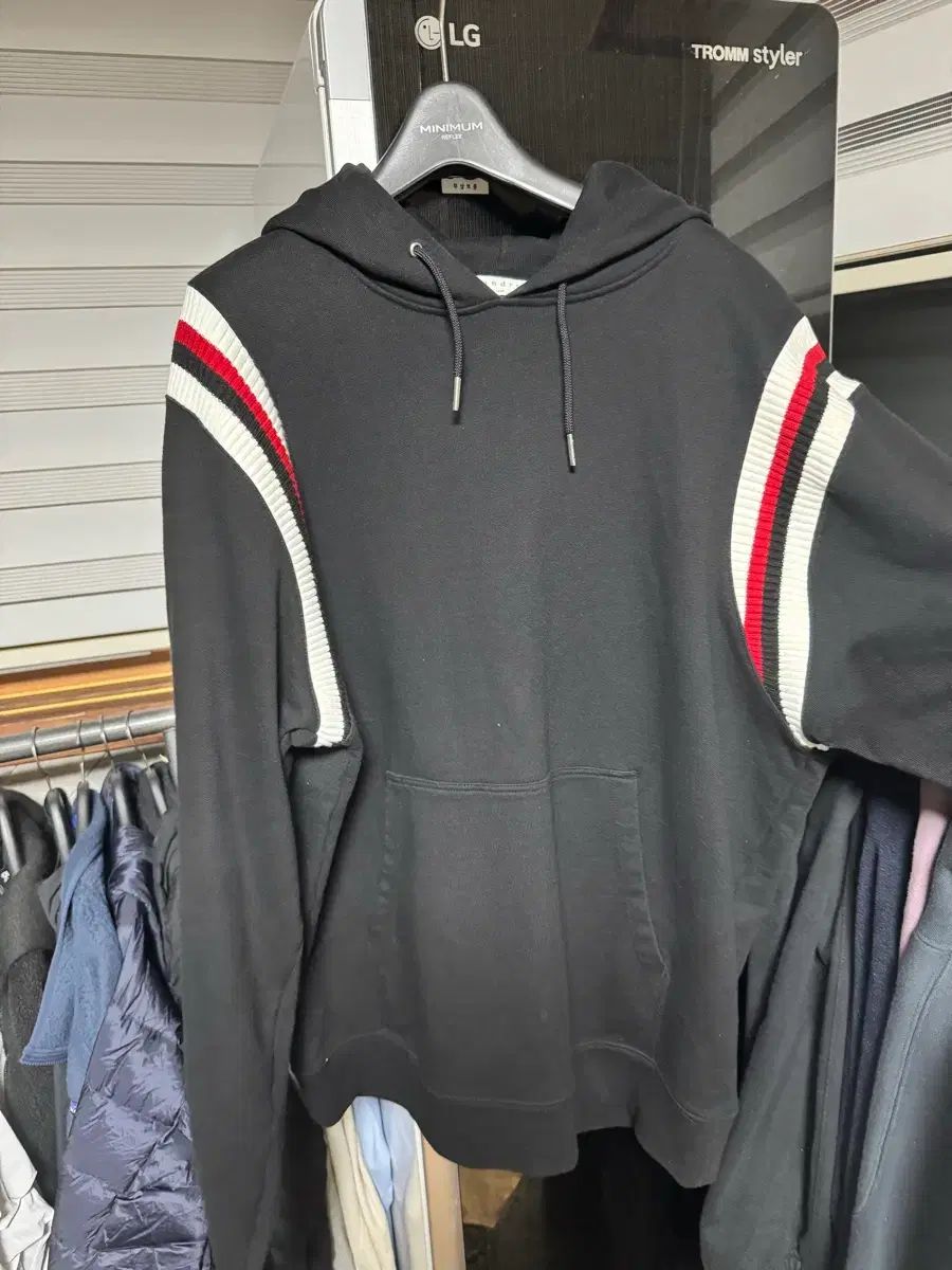 SANDRO サンドロ オム 黒色 ブラック フードTシャツ Lサイズ