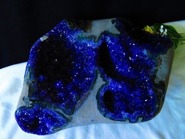 超濃い☆超迫力ウルグアイ産☆ 天然水晶☆アメジストクラスター 超巨大