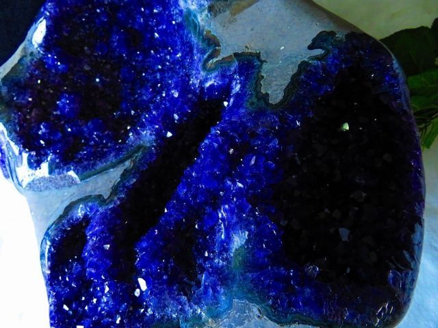 超濃い☆超迫力ウルグアイ産☆ 天然水晶☆アメジストクラスター 超巨大