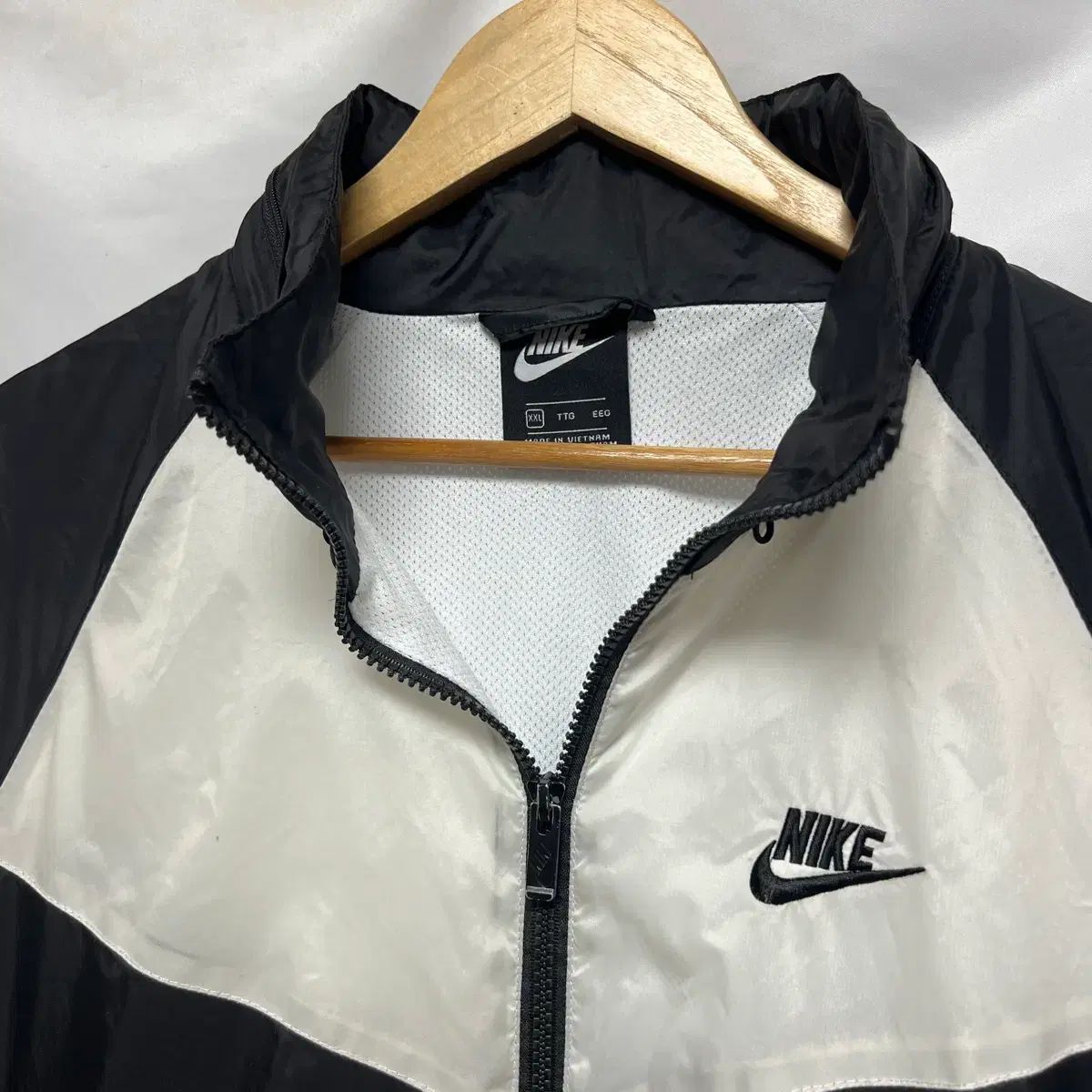 正規品/2XL NIKE ナイキ ウィンドランナー エアジョーダン1 ブラック