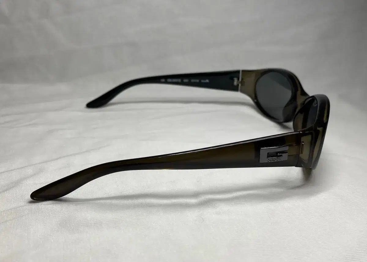 90s グッチ ヴィンテージ サングラス オーヴァル 購入 Gロゴ 廃盤