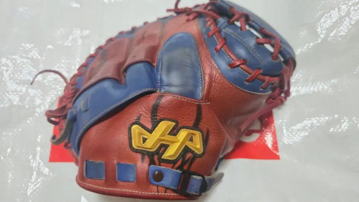 ハタケヤマ オーダー キャッチャー ミット カイ タクヤ モデル