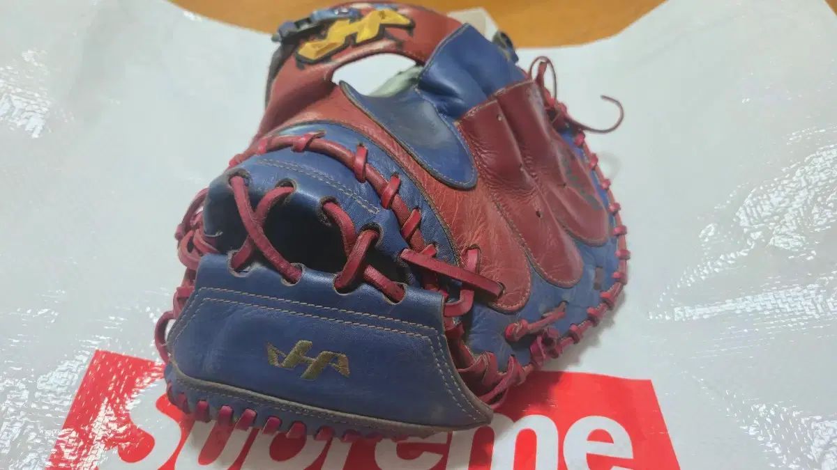 ハタケヤマ オーダー キャッチャー ミット カイ タクヤ モデル