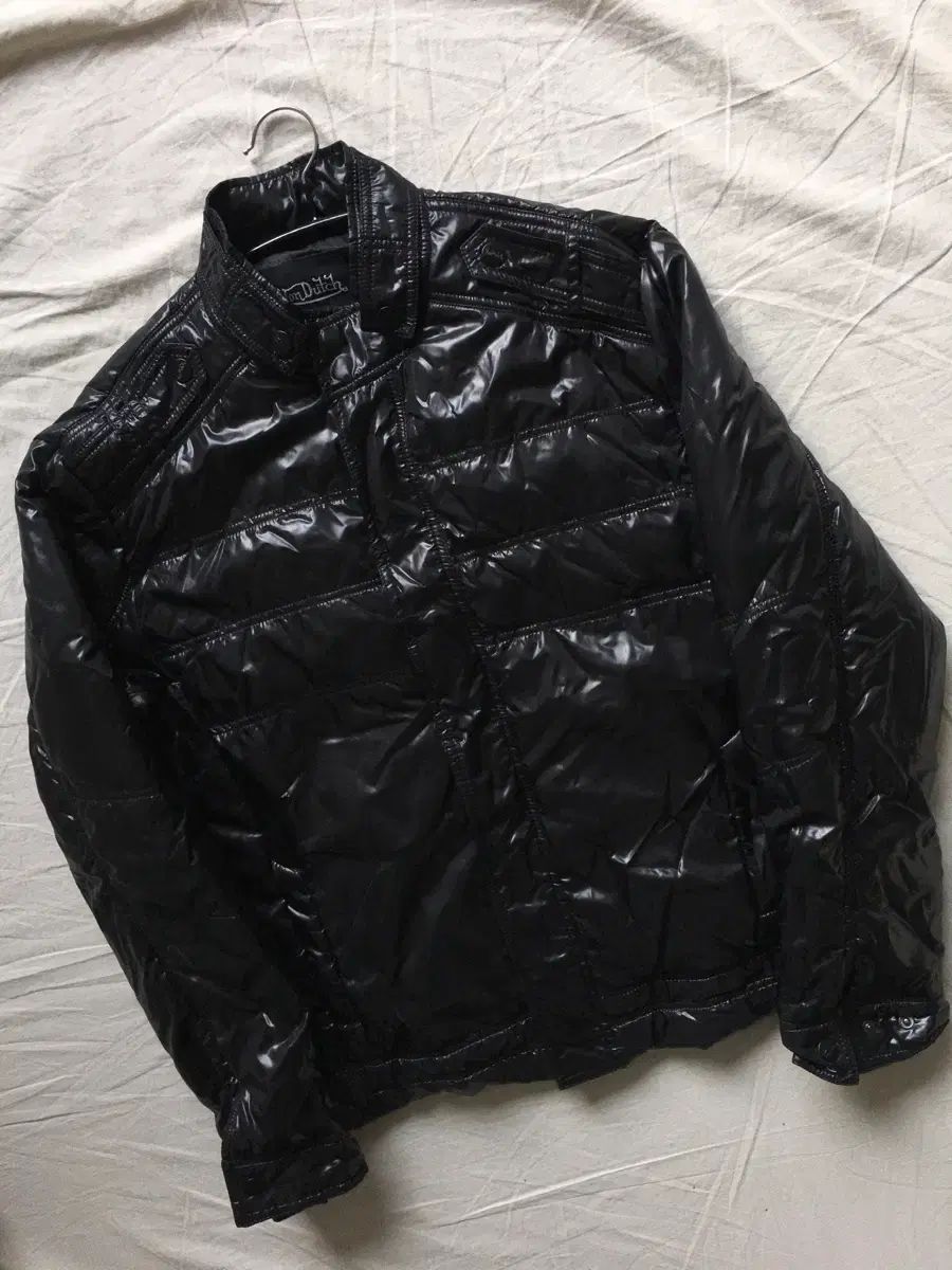 ボンダッチ 軽量ダウン