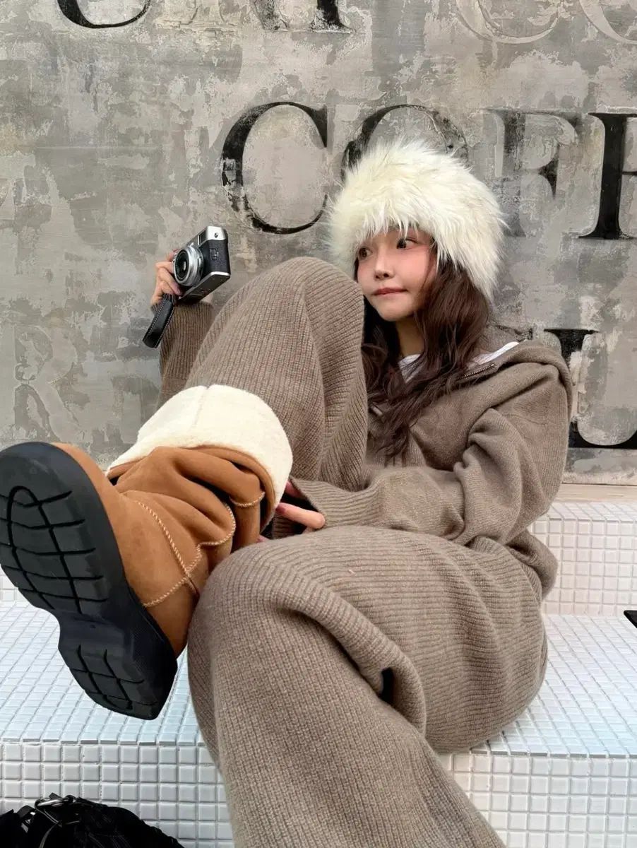 ERA カシミア フード ジップアップ ニット パンツ セットアップ