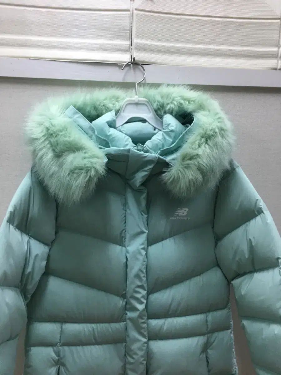 キッズ160号 ニュー ンス ミント ファー グースダウン ロング丈ダウンジャケット 女の子ダウン