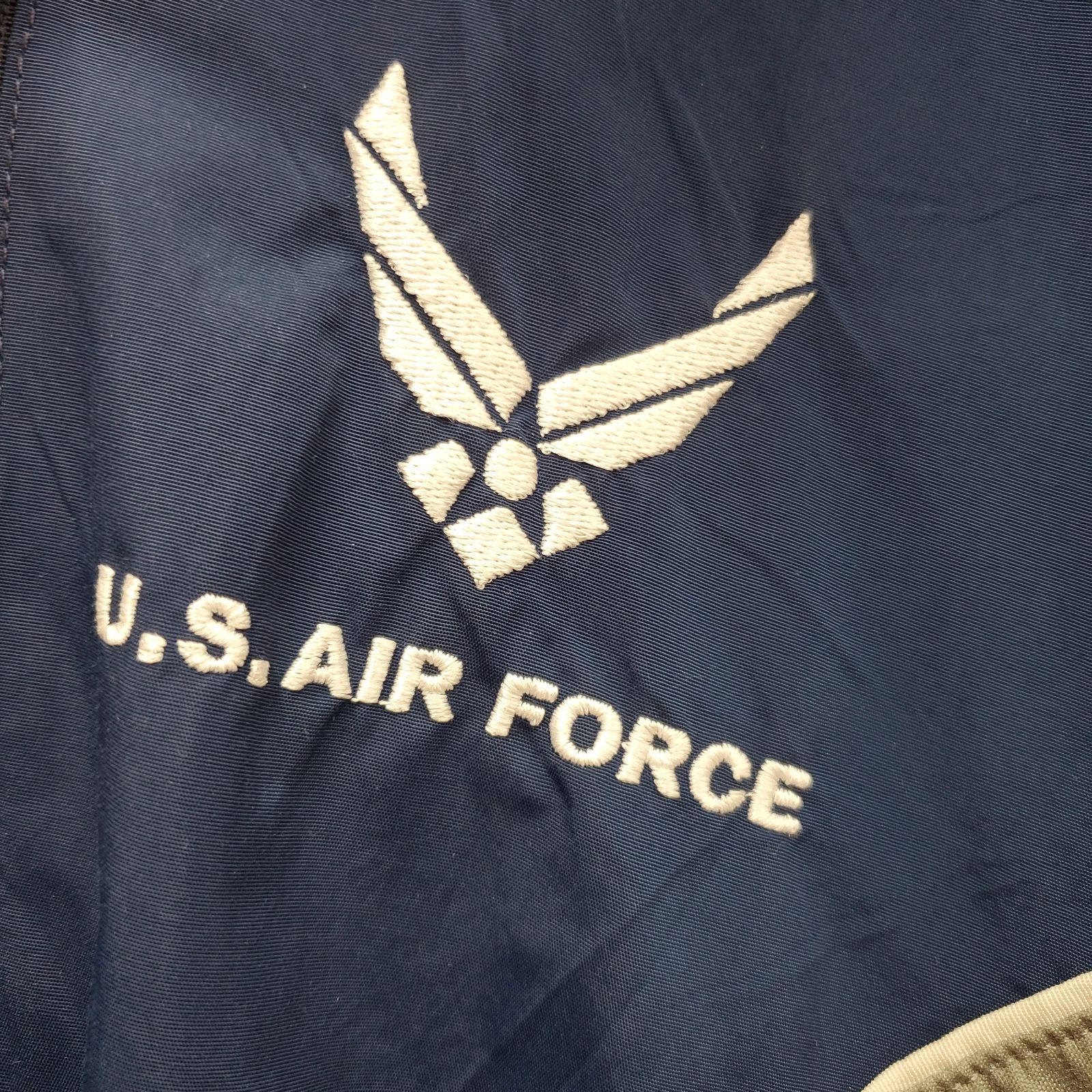 HA64☆米軍☆エアフォース☆トレーニングジャケット☆ミリタリー☆刺繍 