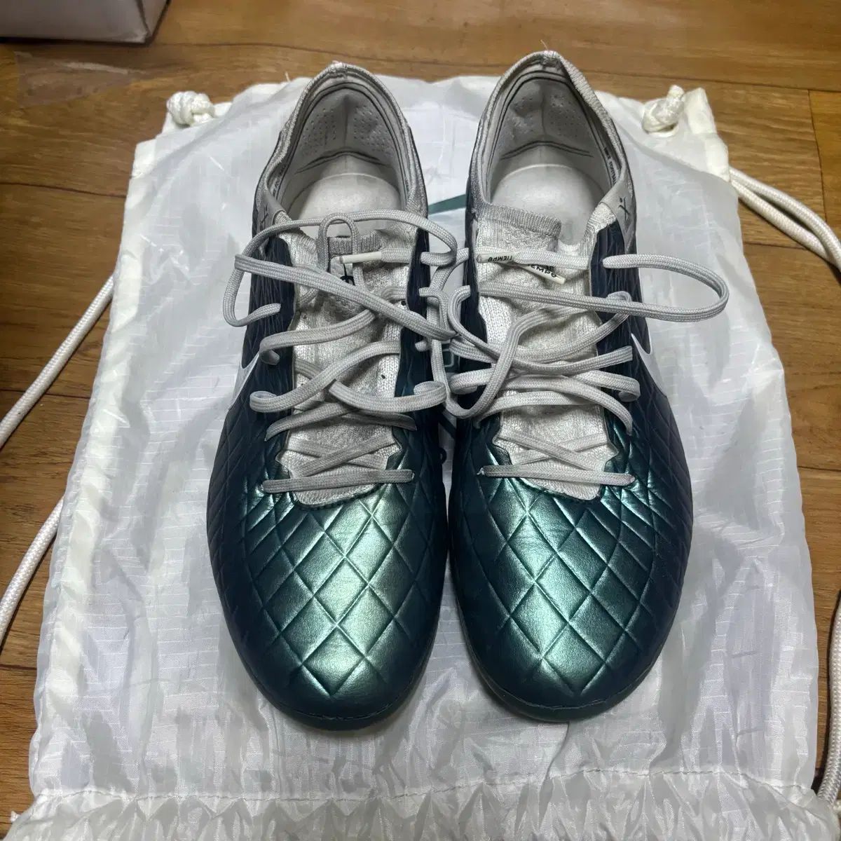 ナイキ ティエンポ 30周年 エディション