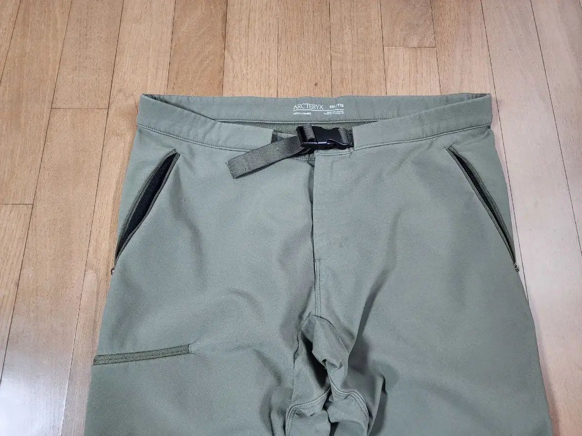 アークテリクス 起毛パンツ XXL 36 カーキ