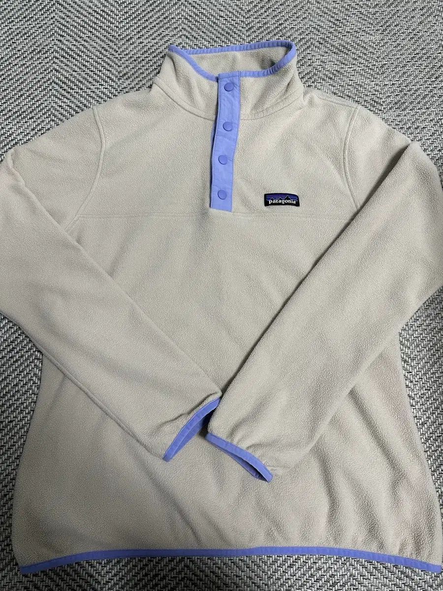 パタゴニア プルオーバー フリース M