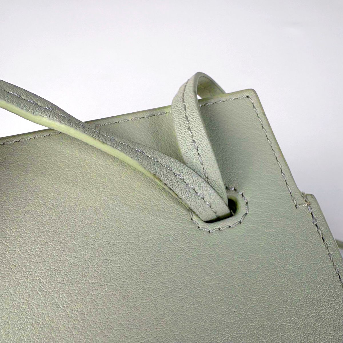 ロエベ LOEWE ダイスポケット アナグラム ロゴ ショルダーバッグ