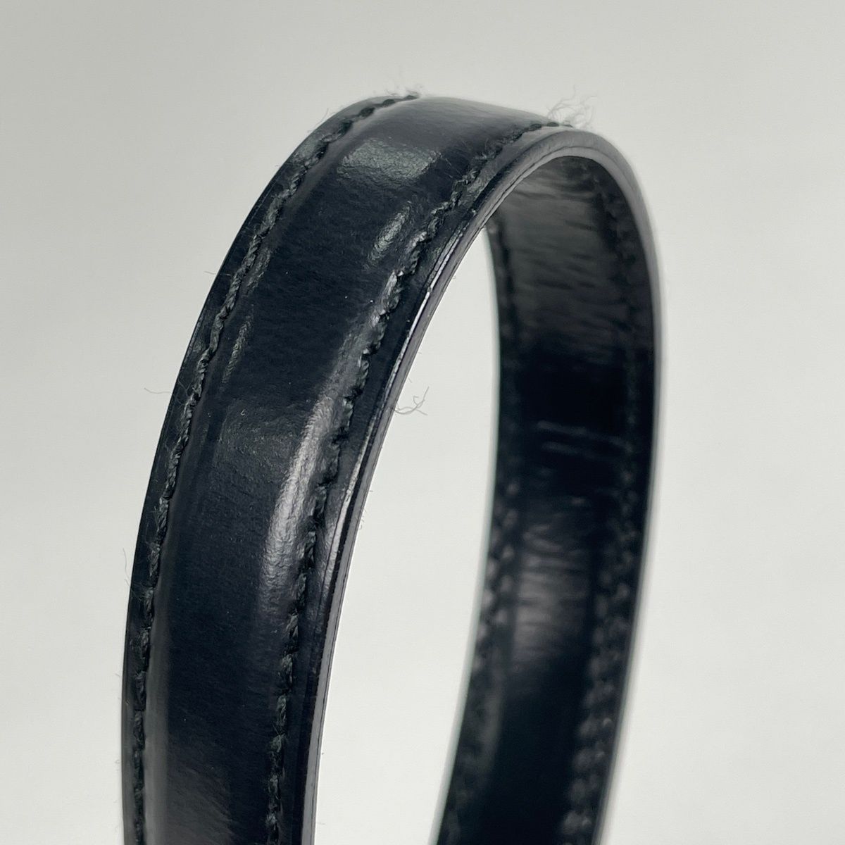 サルヴァトーレフェラガモ Salvatore Ferragamo ガンチーニ ショルダー