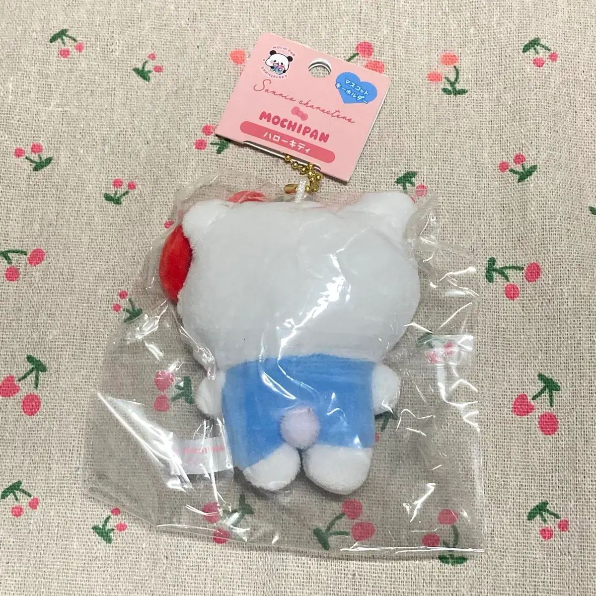 サンリオハローキティ　東京限定パンダ　ぬいぐるみポールチェーンマスコット サンリオハローキティ 東京限定パンダ ぬいぐるみポールチェーン