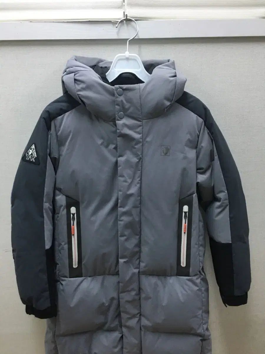 キッズ145号 BLACK YAK ブラックヤク グレー ブラック ダウンジャケット ロング丈 アウター