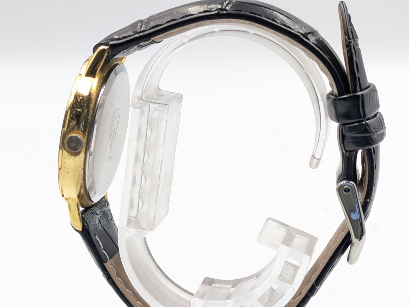 GUCCI グッチ メンズ腕時計 9000L ブラック文字盤 ゴールドケース