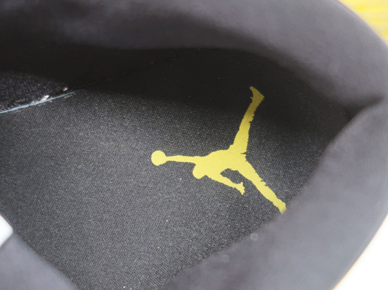  1833 NIKE ナイキ AIR JORDAN 1 MID SE エアジョーダン ミッド HJ 6654 071 スニーカー 26 5㎝ スニーカー 靴