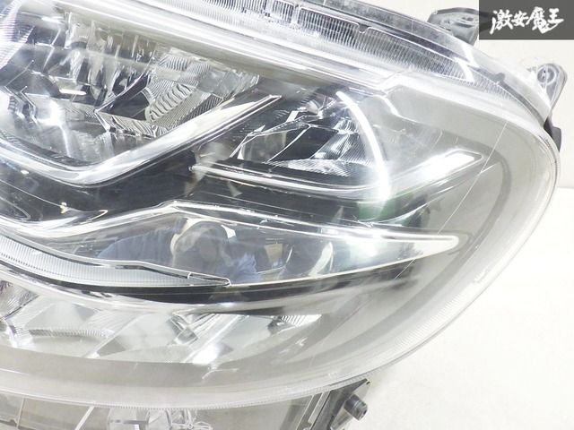 ストア出品】 ダイハツ 純正 LA650S タント カスタム LED ヘッドライト