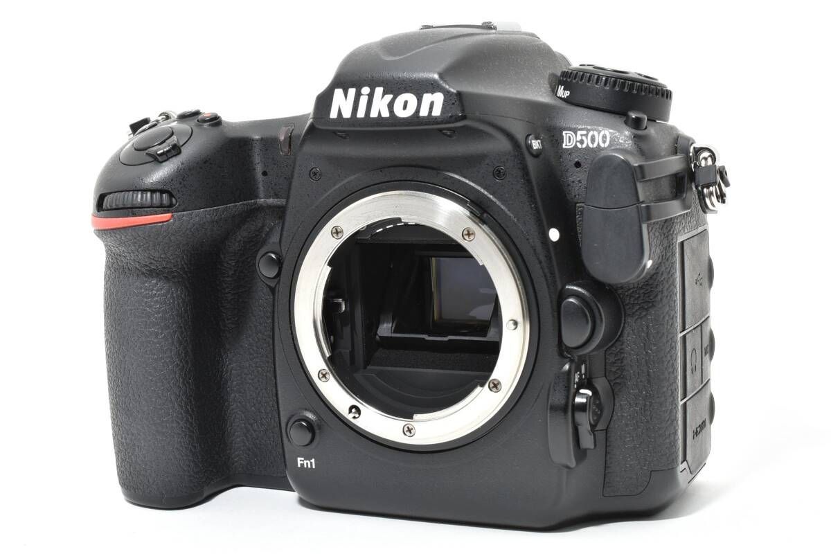☆極上品☆《ショット数40,124回》ニコン NIKON D500 ボディ☆ YMA9019