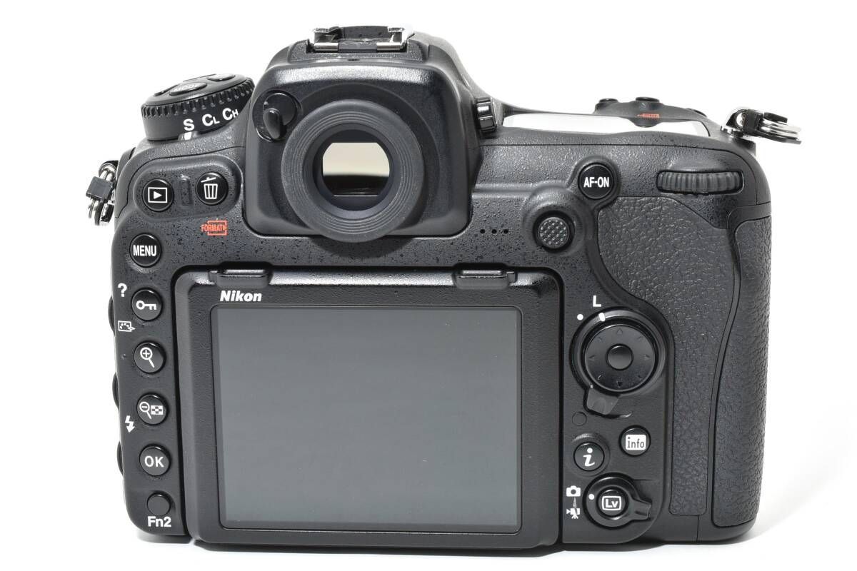 ☆極上品☆《ショット数40,124回》ニコン NIKON D500 ボディ☆ YMA9019