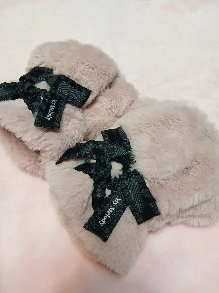 サンリオ マイメロディ リボン ピンク アームウォーマー 手袋 ギャル 姫ギャル 姉ギャル