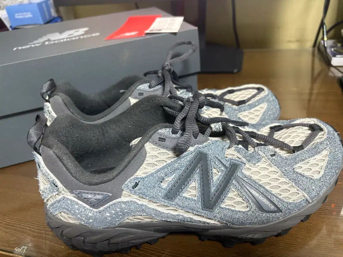 245 ニュー ンス ML 610 DARK アークティック グレー ムーンロック