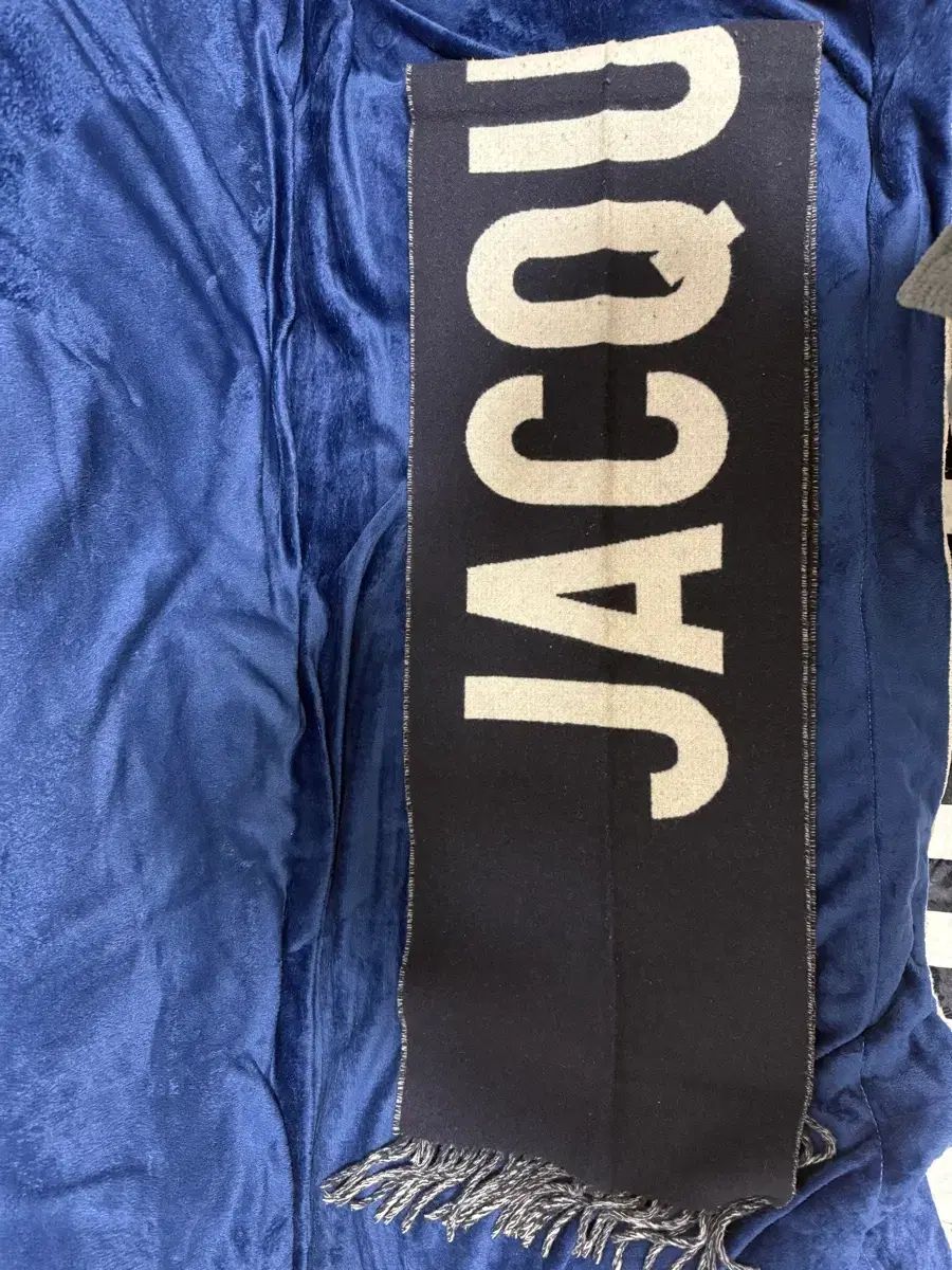 JACQUEMUS ジャックムス レシャルフ スカーフ ネイビー - メルカリ