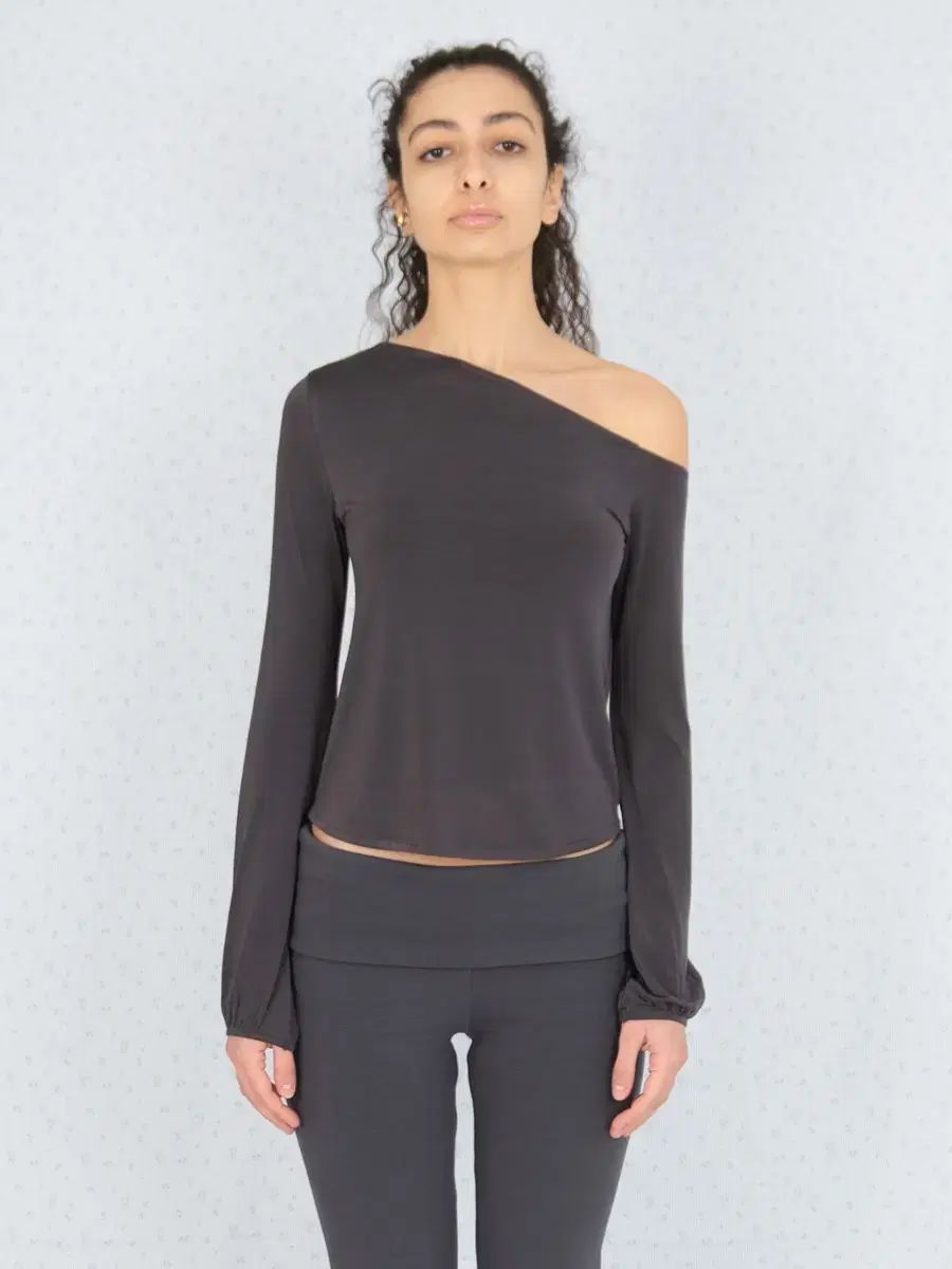 キーヤギ オフショルダー Aly Top