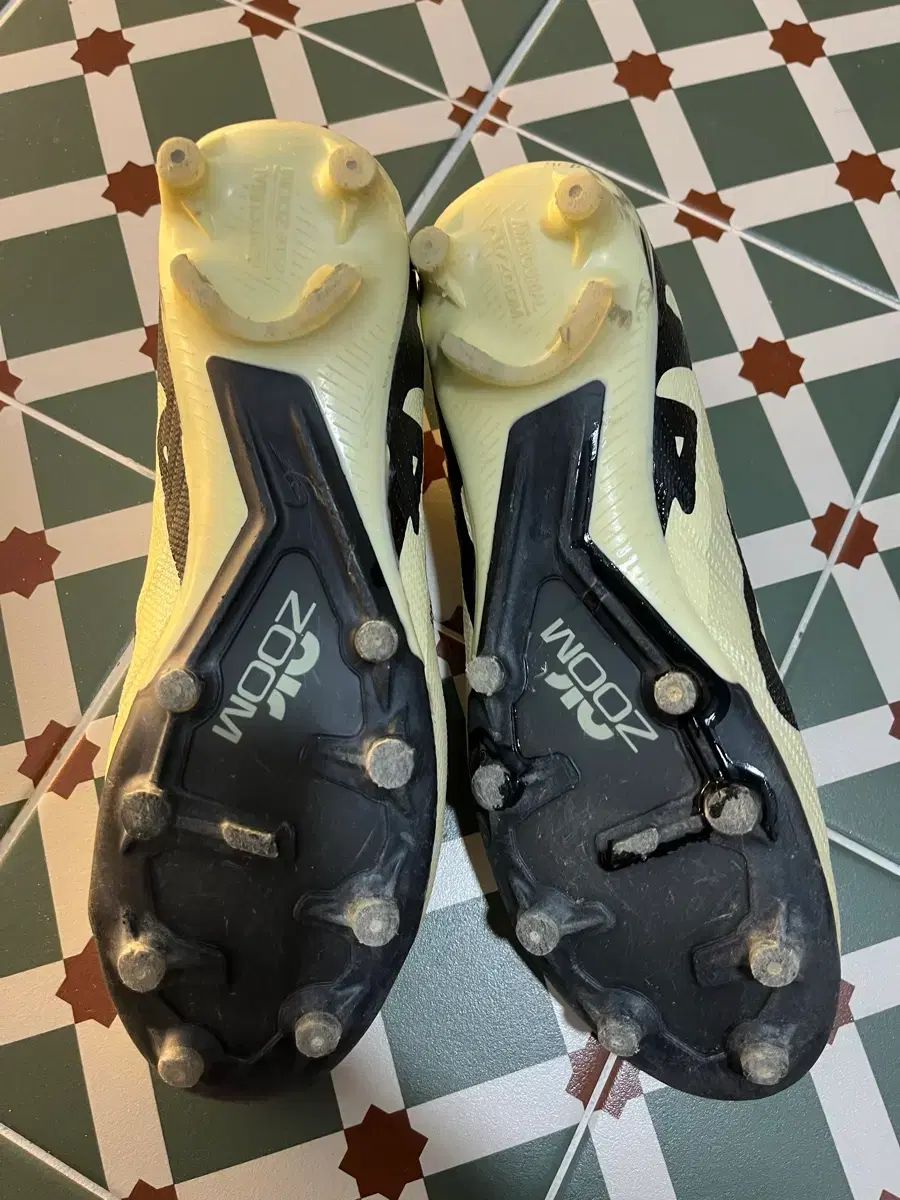 ナイキ マーキュリアル ヴェイパー 15 エリート AG 280 サッカーシューズ ソックス ゴールネット