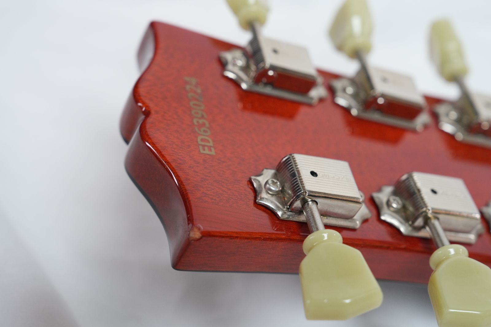 Seymour Duncan搭載