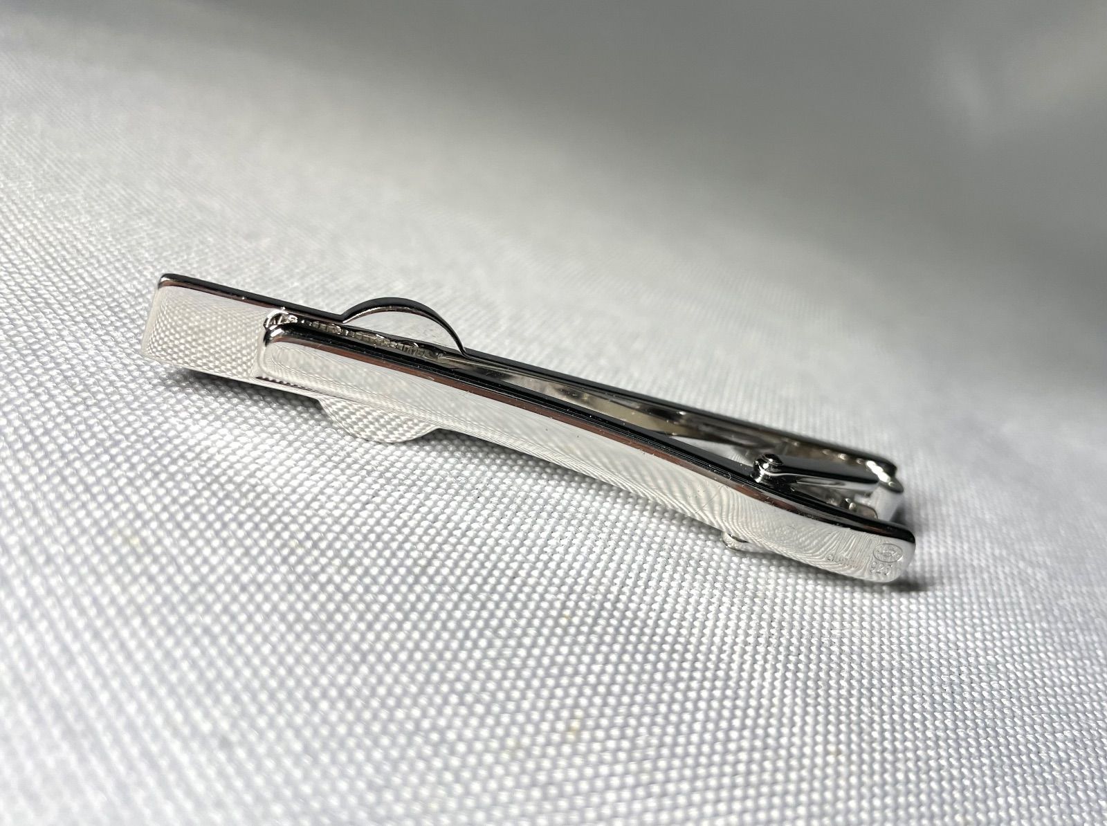 Alfred Dunhill アルフレッドダンヒル ロゴ文字 ホワイトストーン装飾