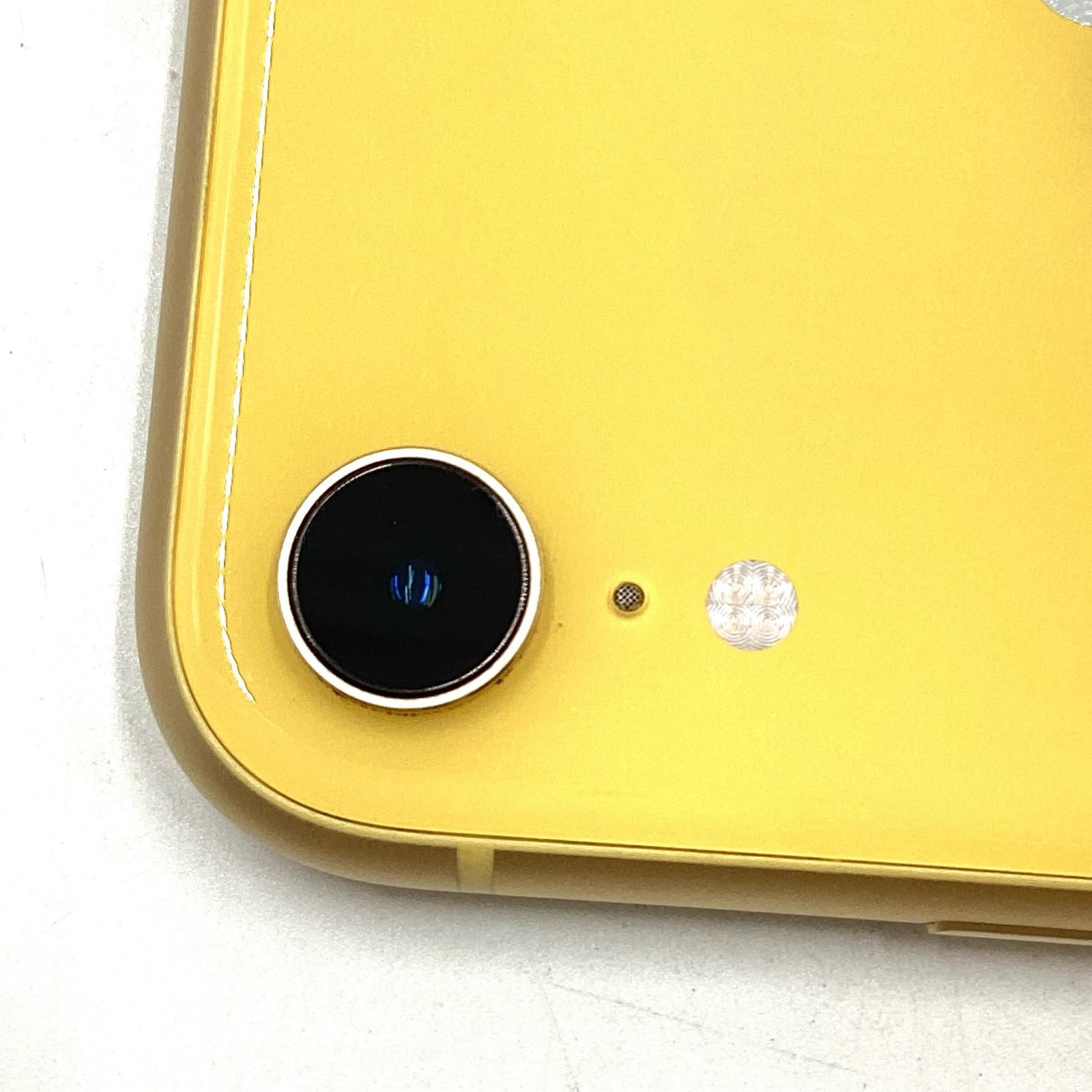 iPhone XR 64GB イエロー au 白ロム 78%【最速発送】【難有】 - メルカリ