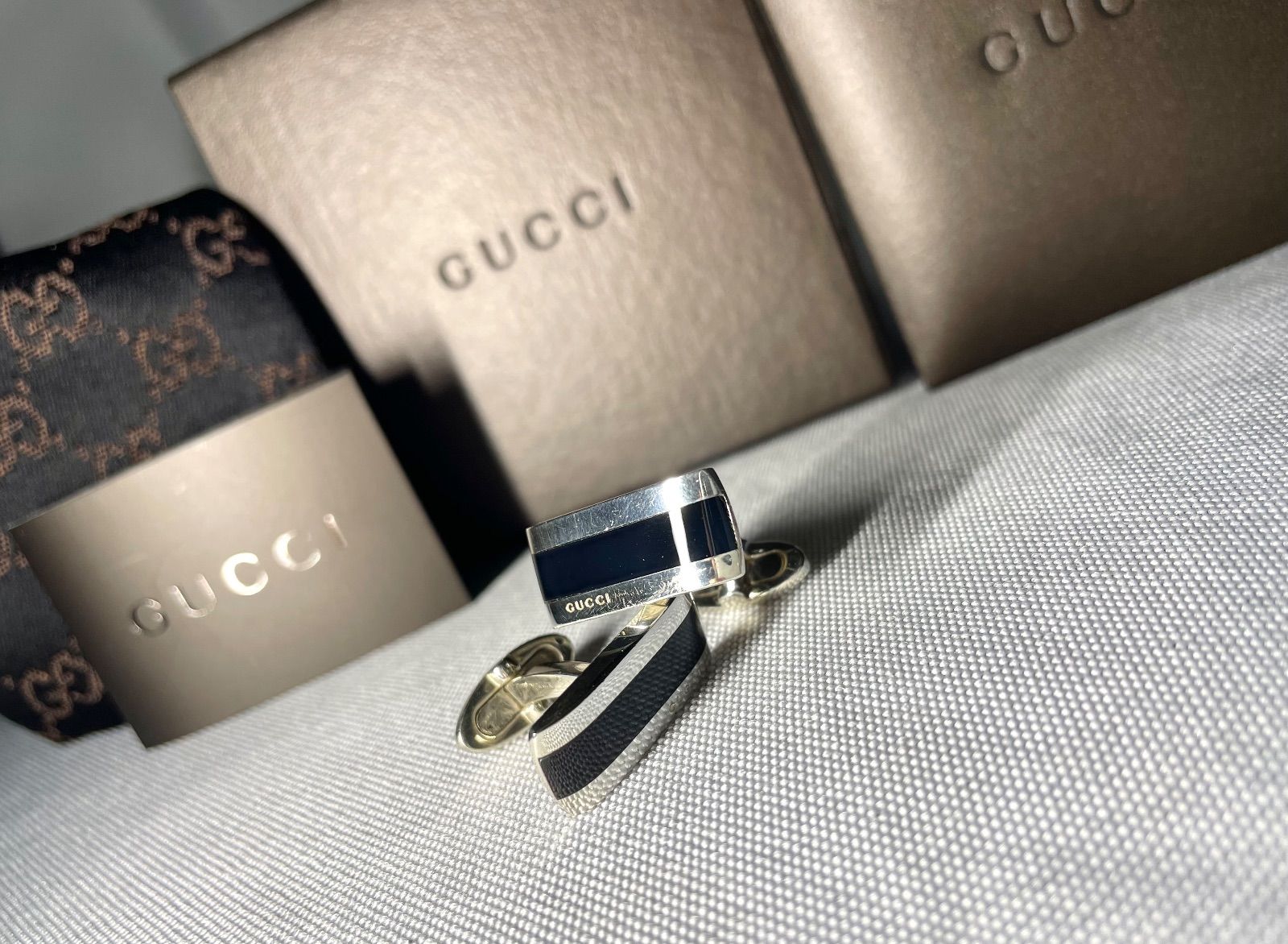 GUCCI グッチ ブランドロゴ ブラックオニキス装飾-スターリングシルバー カフス カフリンクス ボタン AG 925 SV 有