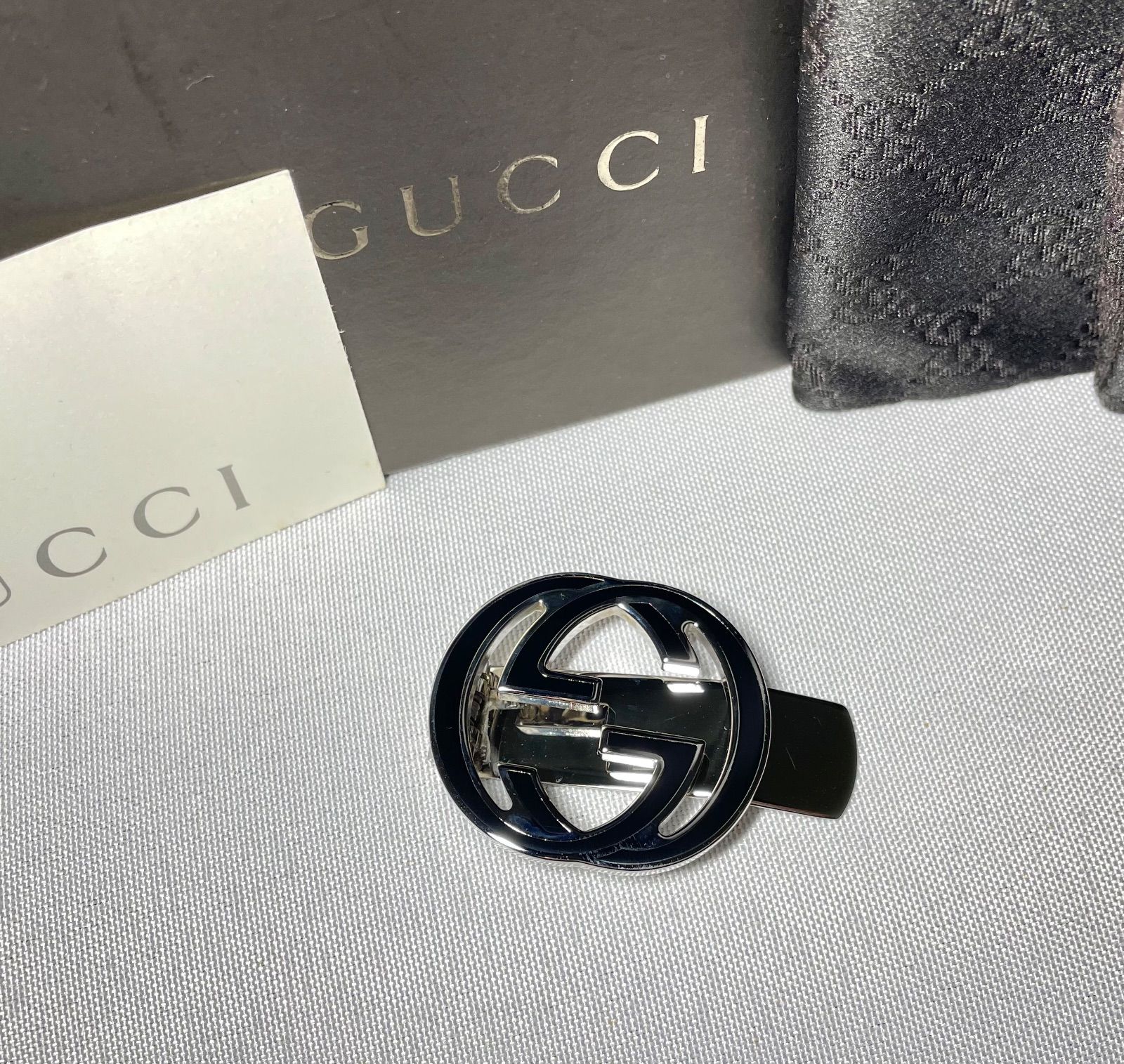 美品 GUCCI グッチ インターロッキングG GGロゴ 鏡面シルバー&ブラック
