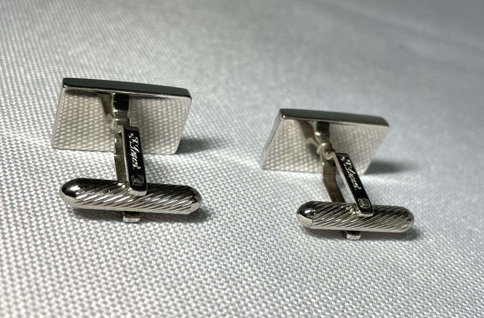 S.T.Dupont デュポン ブランドロゴ文字 ストライプライン カフス カフリンクス ボタン シルバー&ゴールド メンズ