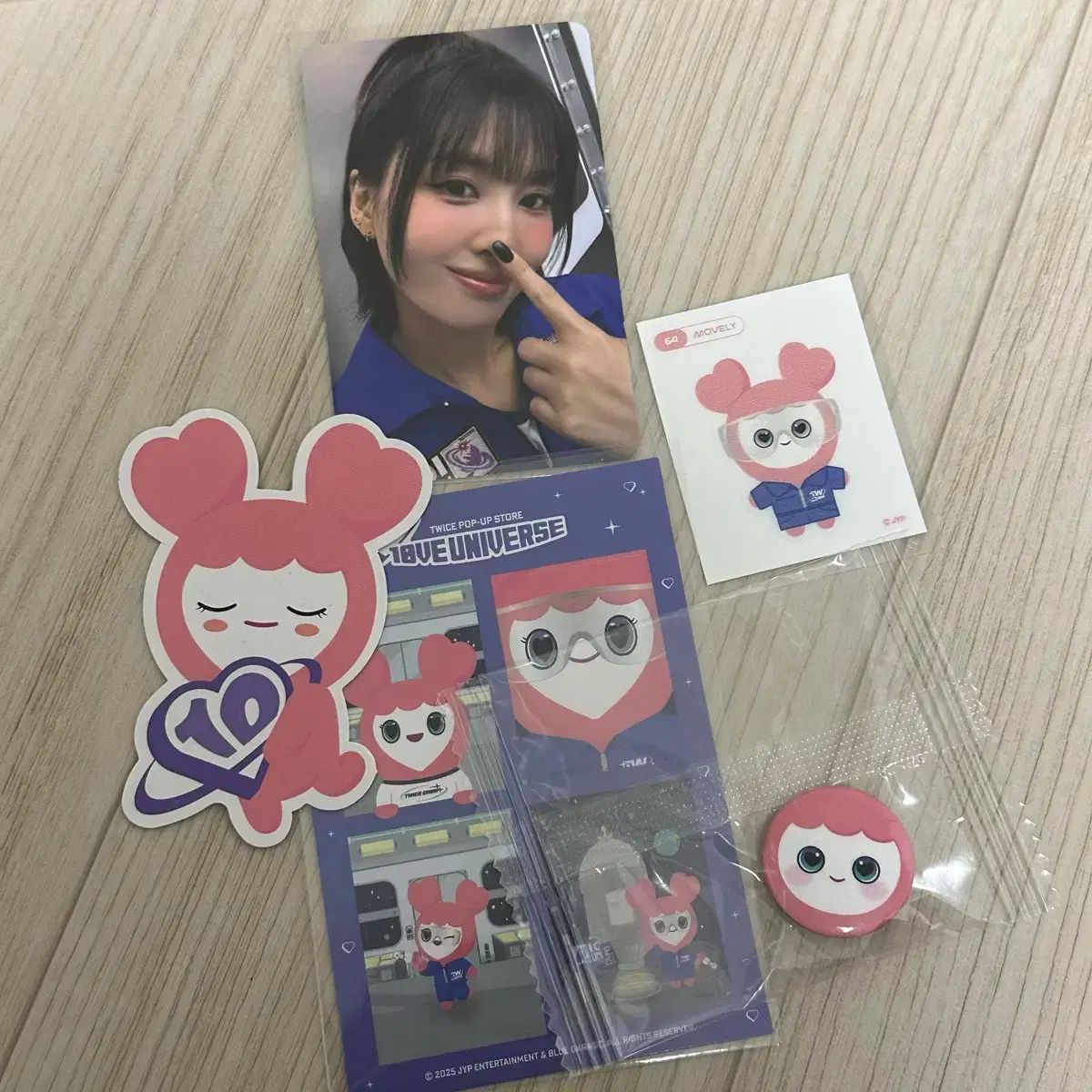 TWICE 10周年 ポップアップ 入場 トレカ 入場 特典 モモ set 入場特典 