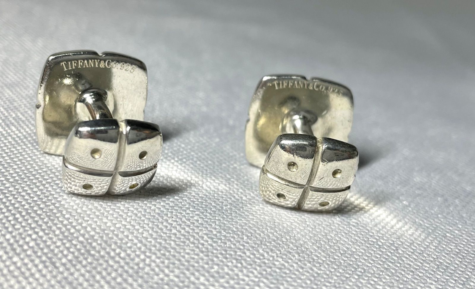 Tiffany ティファニー フォースデザイン ヴィンテージカフス カフリンクス ボタン スターリングシルバー SV 925 メンズ 付属あり ベーシックカラー 体型カバー
