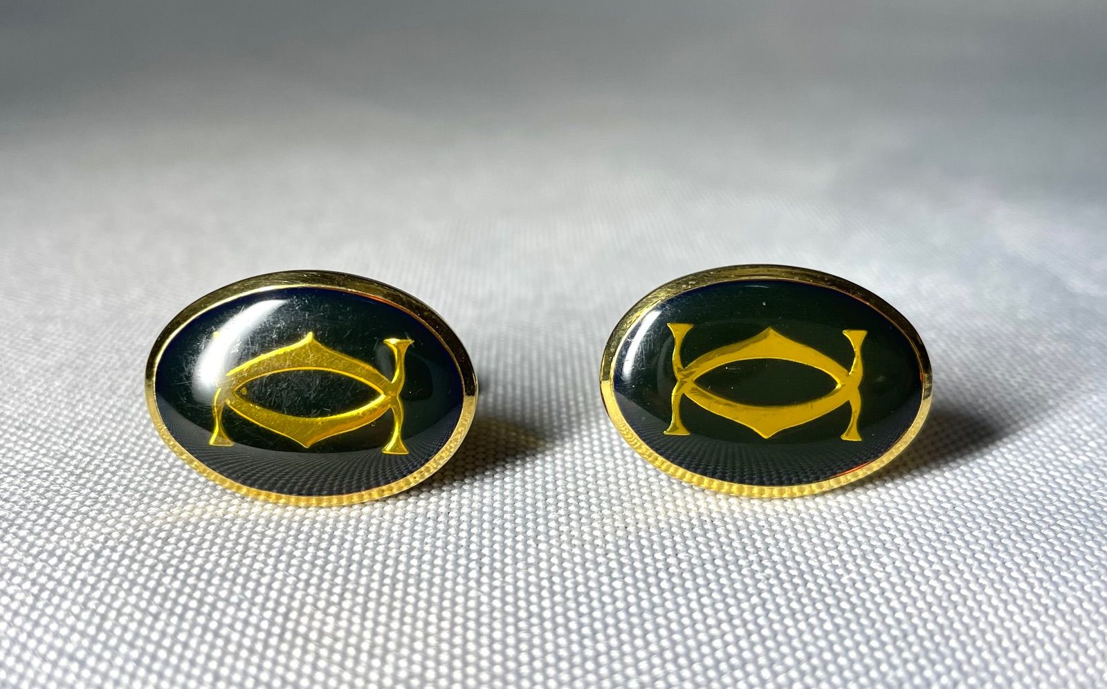 Cartier カルティエ ダブルC ロゴ ブラック＆ゴールド ヴィンテージ