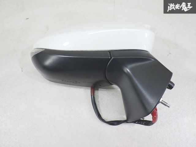 【保証付】 トヨタ 純正 MXPB10 MXPB15 ヤリスクロス ドアミラー サイドミラー 電格 ウインカー 9P ホワイトパール系 murakami J259 棚13-1