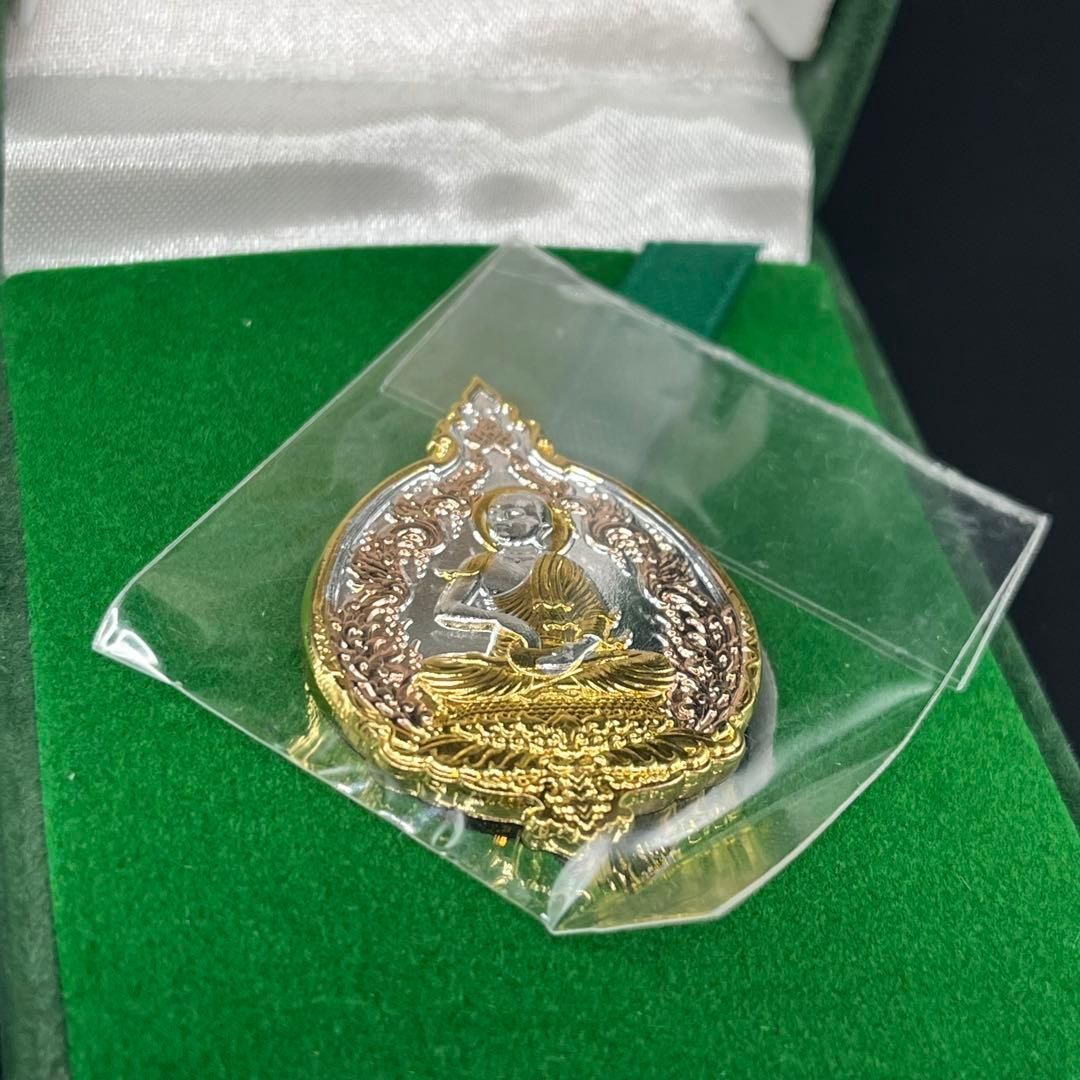 プラクルアン ゴールド プラ・ウパクット 限定 希少 お守り金運 開運