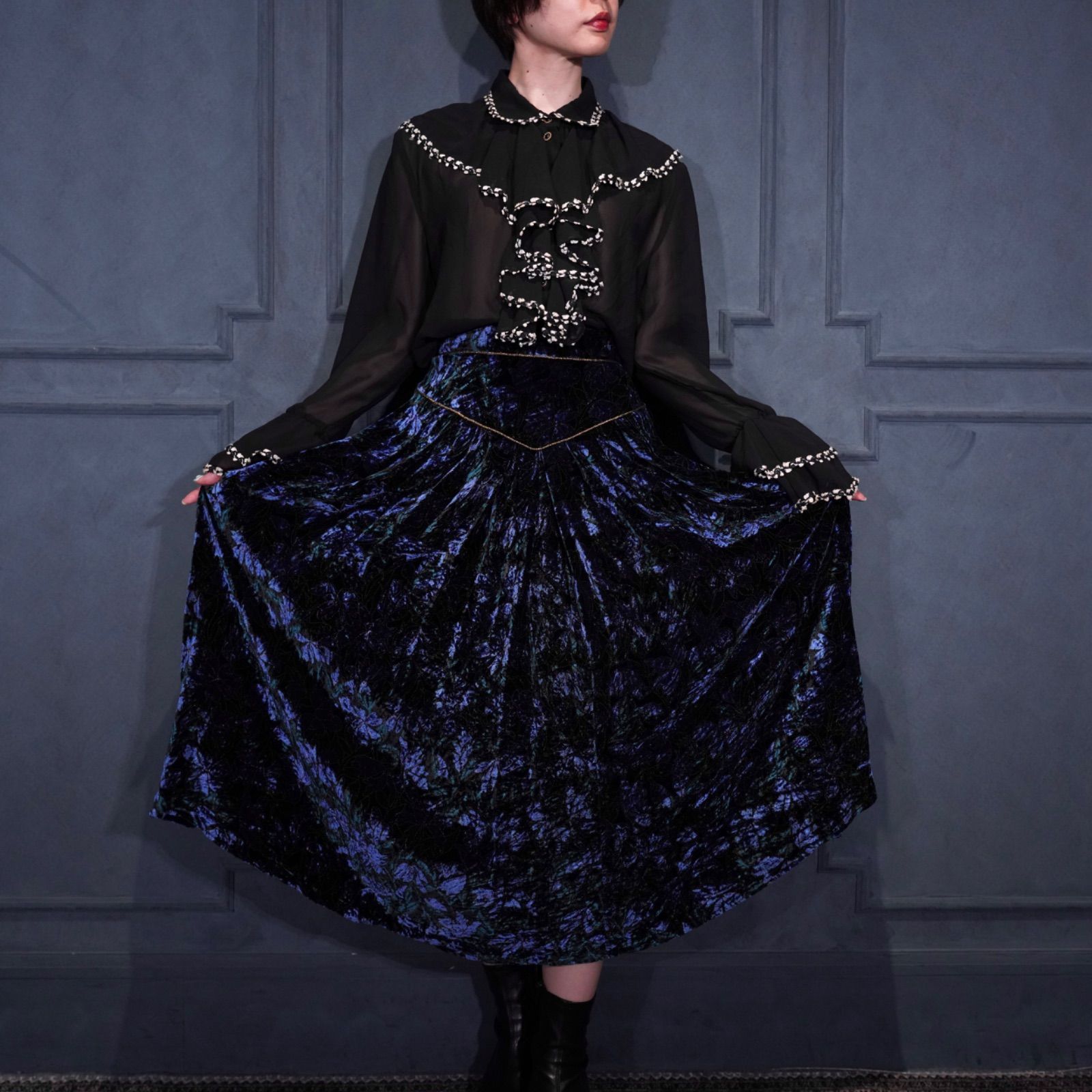 EU VINTAGE TRACHTENMODEN Alpentraum FLOWER PATTERNED VELOUR LONG SKIRT ヨーロッパ古着お花柄ベロアロングスカート