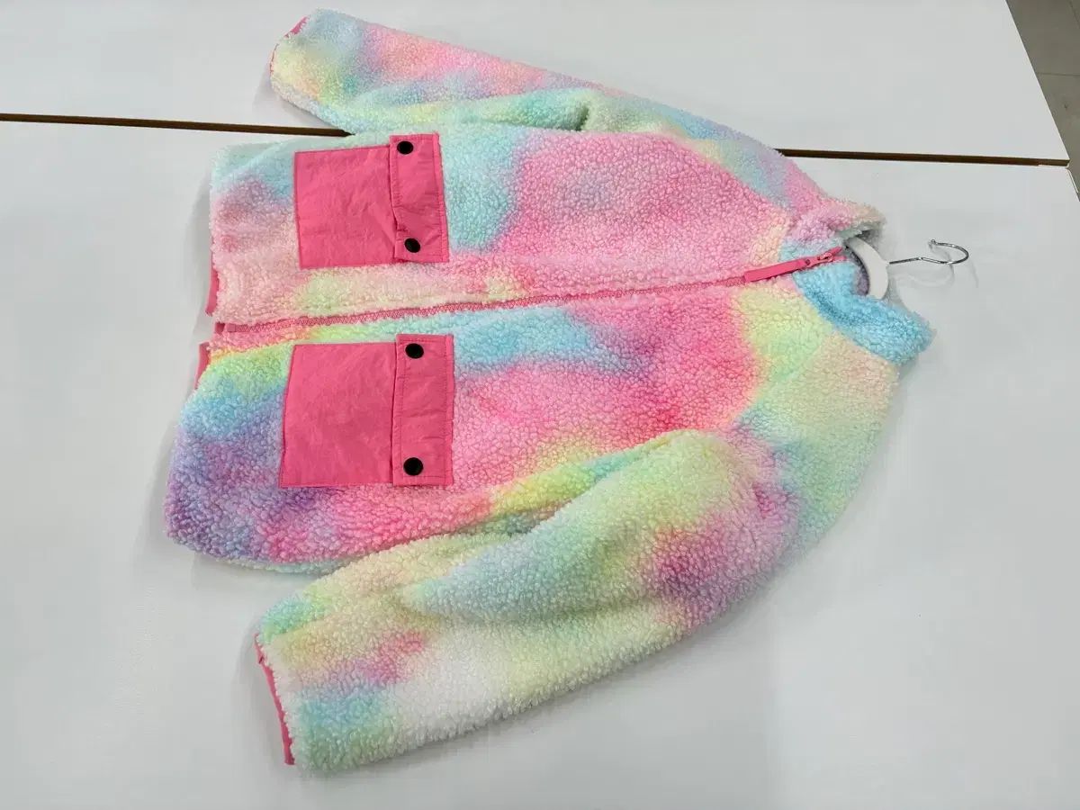 お得，人気セール セルデン 150 おまけ付き アウター キッズ その他