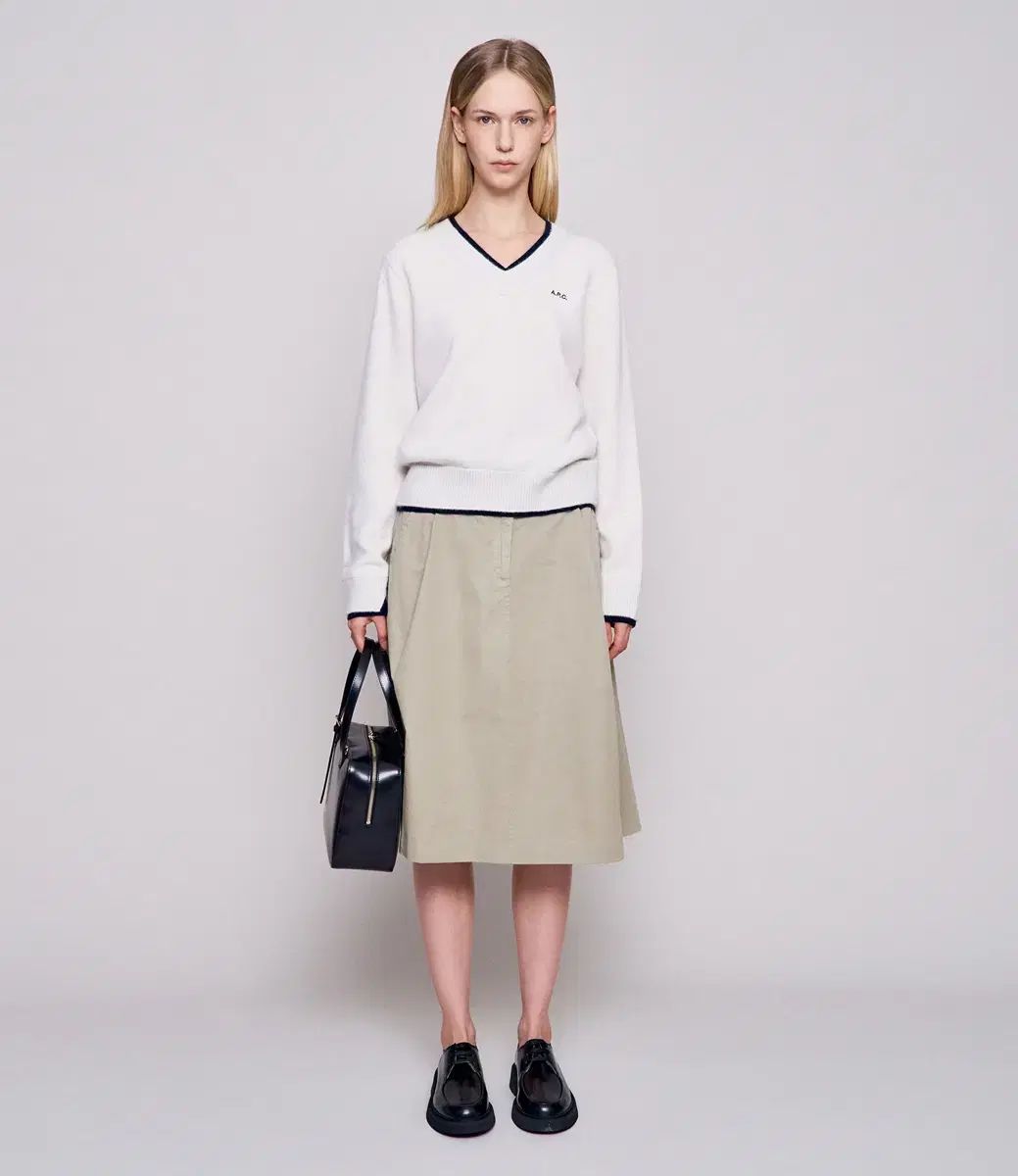 25 fw A.P.C. ケーブルジャンパー Vネック ニット S