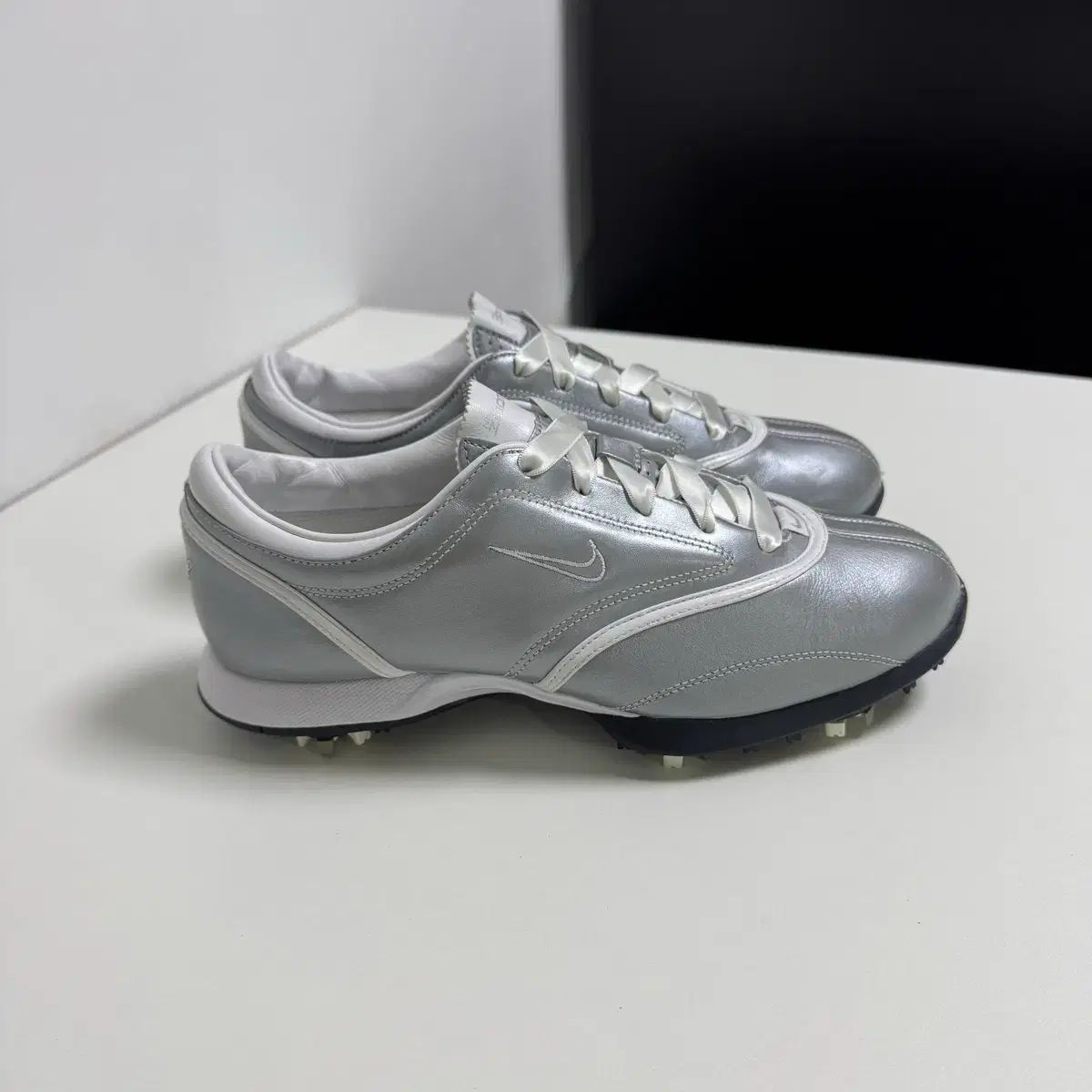 ナイキ ゴルフシューズ ズーム シルバー ヴィンテージ aftermonday