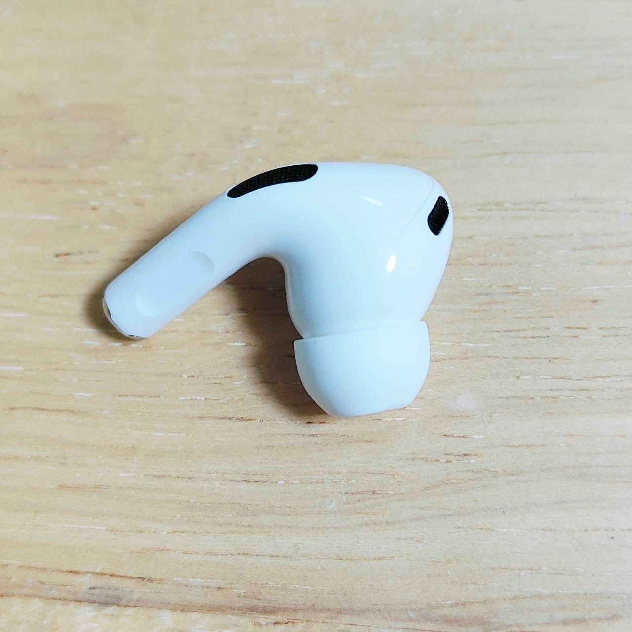 Apple AirPods Pro 2世代 片耳 R 片方 右耳 ライトニングモデル S