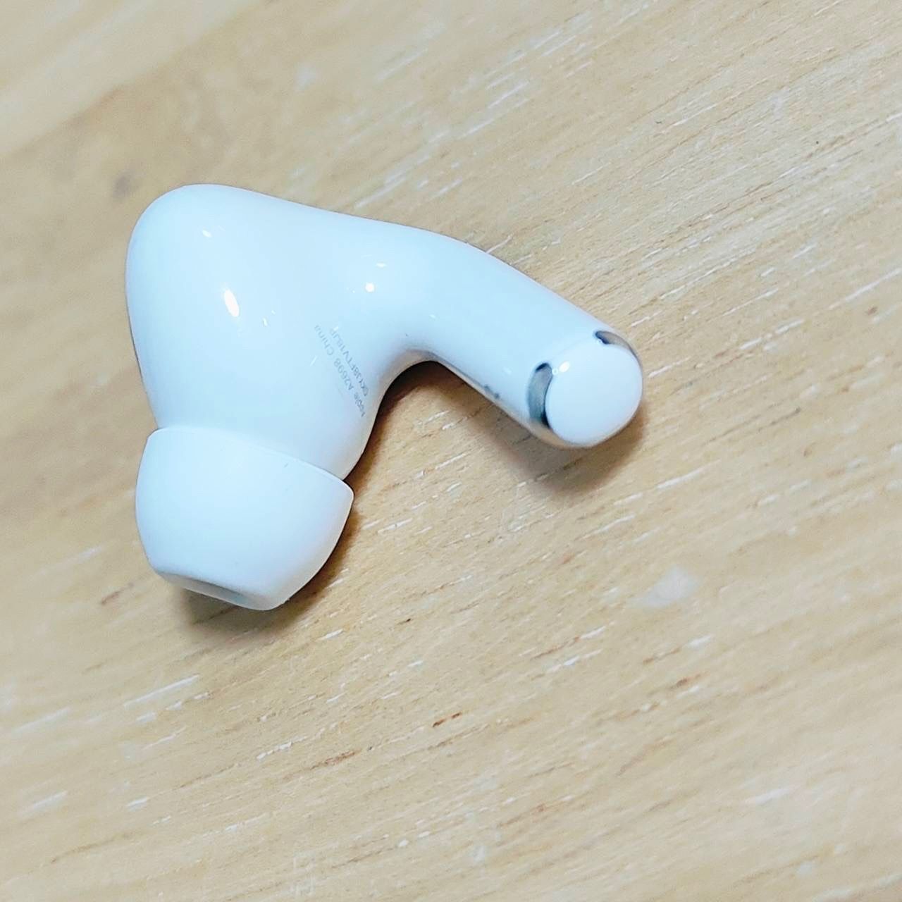Apple AirPods Pro 2世代 片耳 R 片方 右耳 ライトニングモデル S