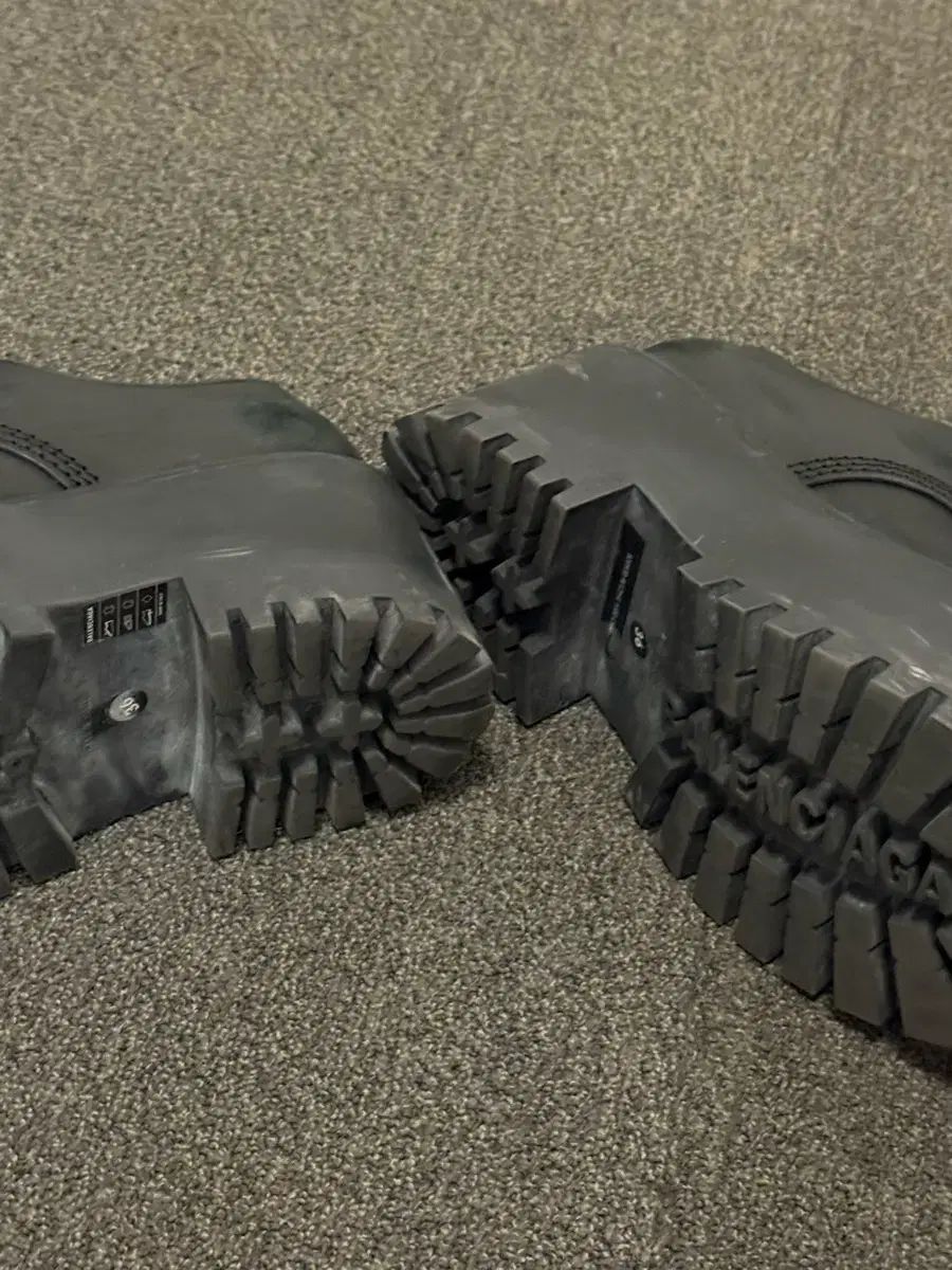  バレンシアガ THE B ドビシューズ スニーカー 靴