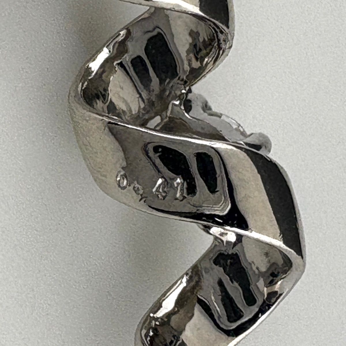 メレダイヤ デザインペンダントトップ プラチナ ペンダントトップ